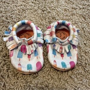 Freshly Picked Colorful Popsicle Patterned Baby Moccasins Size 2